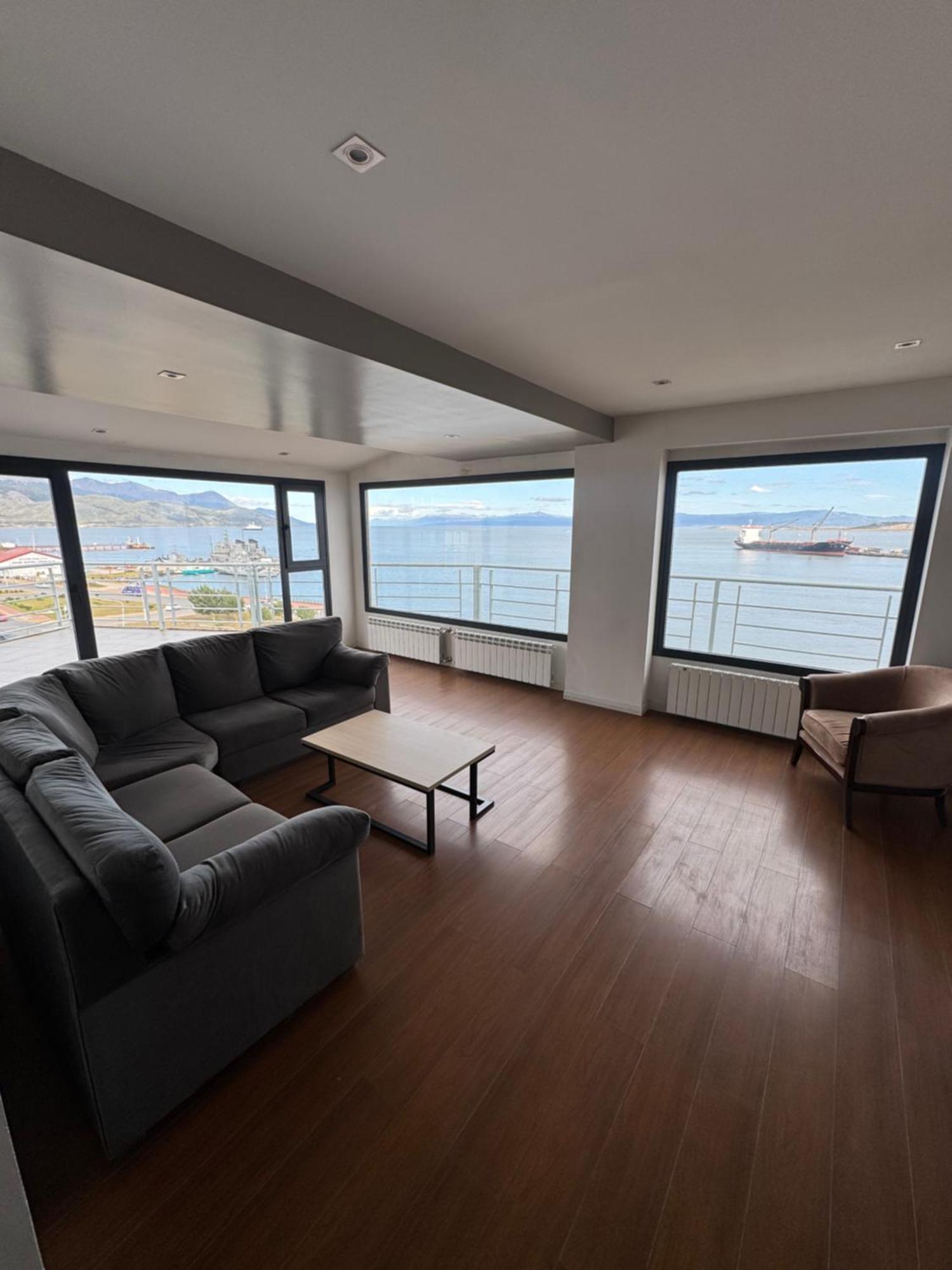 Semi-Piso In Patagonia Ushuaia Rebate In Physical Dollar Apartment ภายนอก รูปภาพ